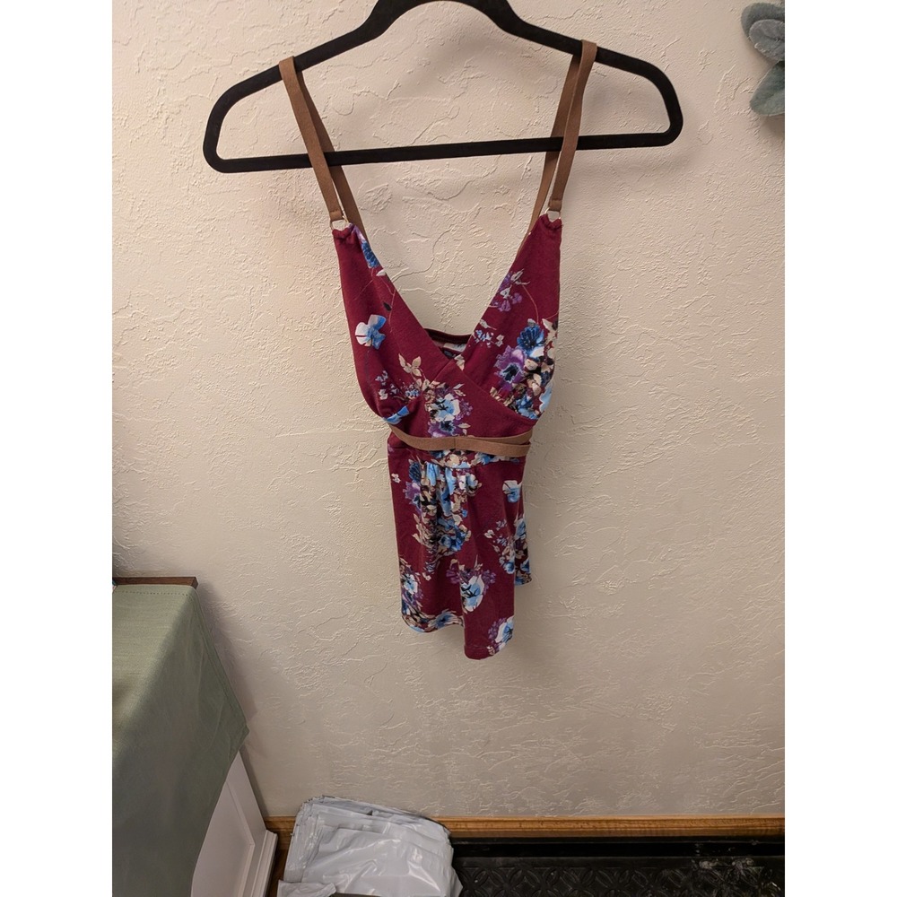 Venus Women's Floral Print Burgundy Blue Short Sleeve Top Shirt Medium